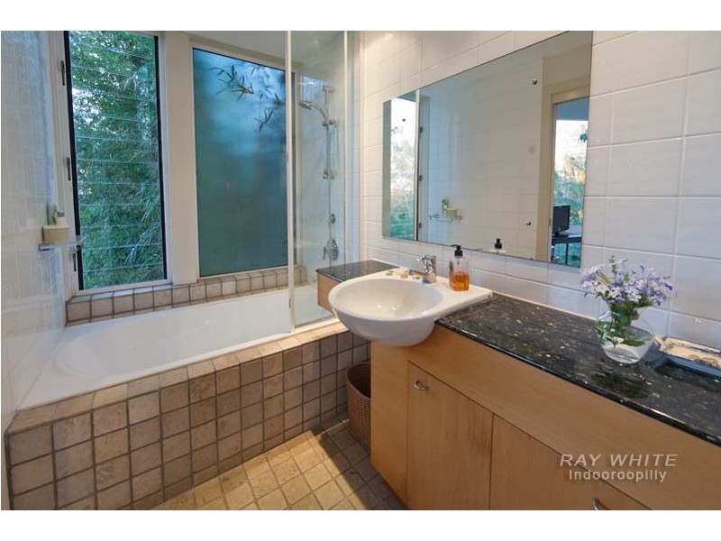 Indooroopilly QLD 4068