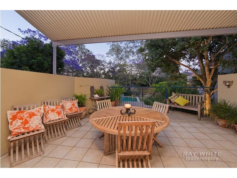 Indooroopilly QLD 4068