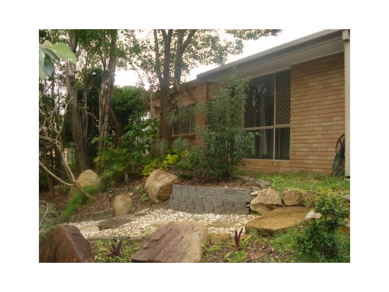 77 Ironbark Road, Chapel Hill QLD 4069