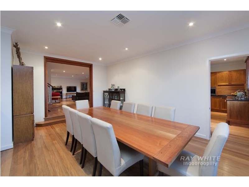 46 Greenlaw Street, Indooroopilly QLD 4068