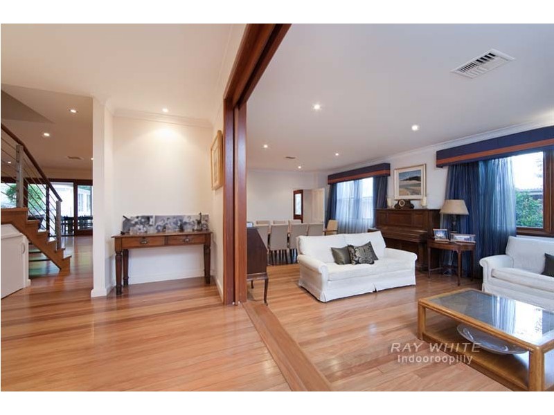 46 Greenlaw Street, Indooroopilly QLD 4068