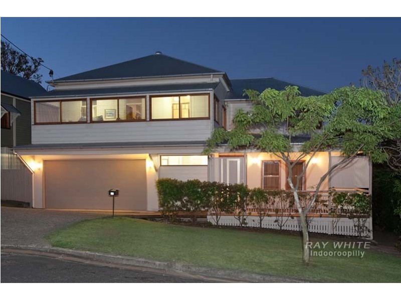 46 Greenlaw Street, Indooroopilly QLD 4068
