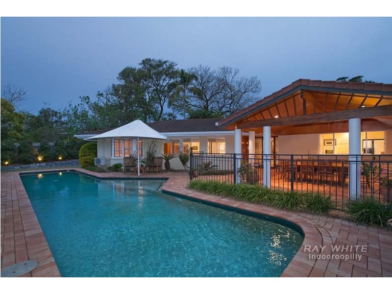 127 Harts Road, Indooroopilly QLD 4068