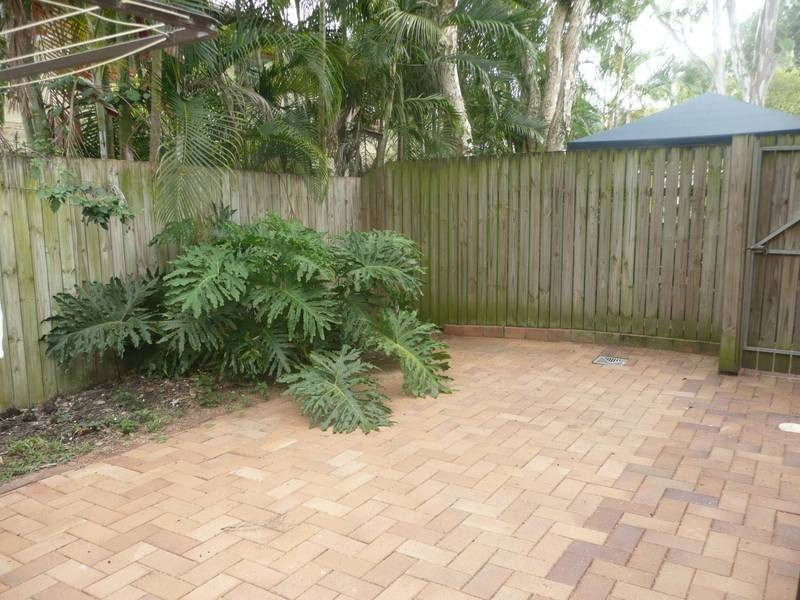 3/73 Fairley Street, Indooroopilly QLD 4068