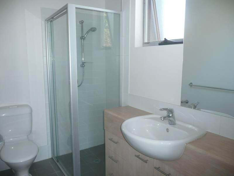 3/16 Grosvenor Road, Indooroopilly QLD 4068