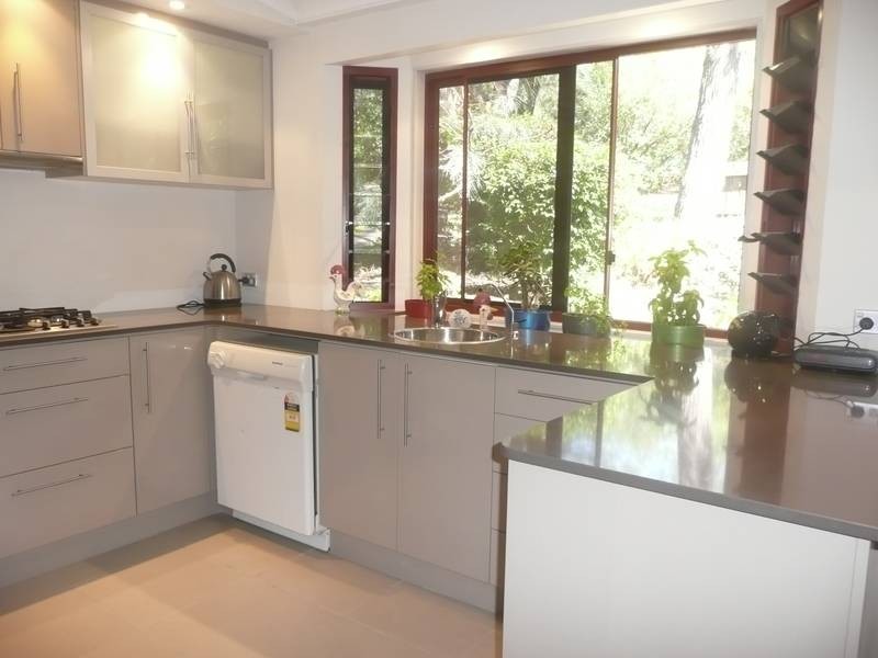 70 Thorpe Street, Indooroopilly QLD 4068