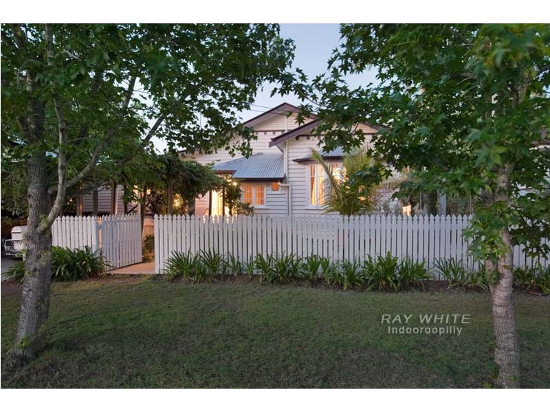 42 Neulans Road, Indooroopilly QLD 4068
