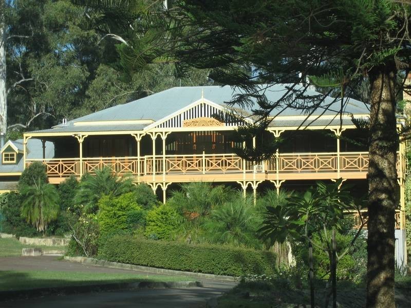 112 Sunset Road, Kenmore QLD 4069