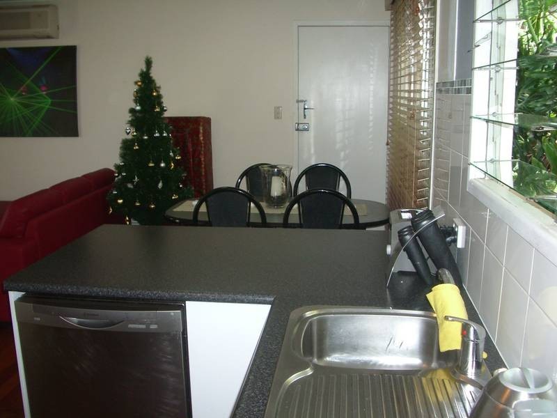 12 Burns Street, Indooroopilly QLD 4068