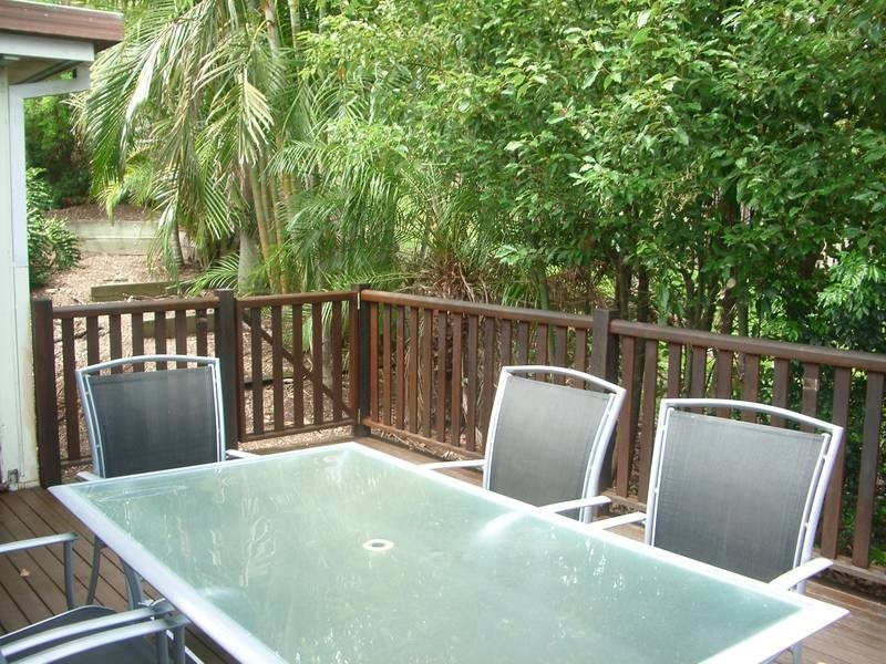 12 Burns Street, Indooroopilly QLD 4068