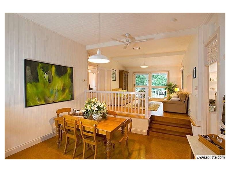 94 Laurel Avenue, Chelmer QLD 4068