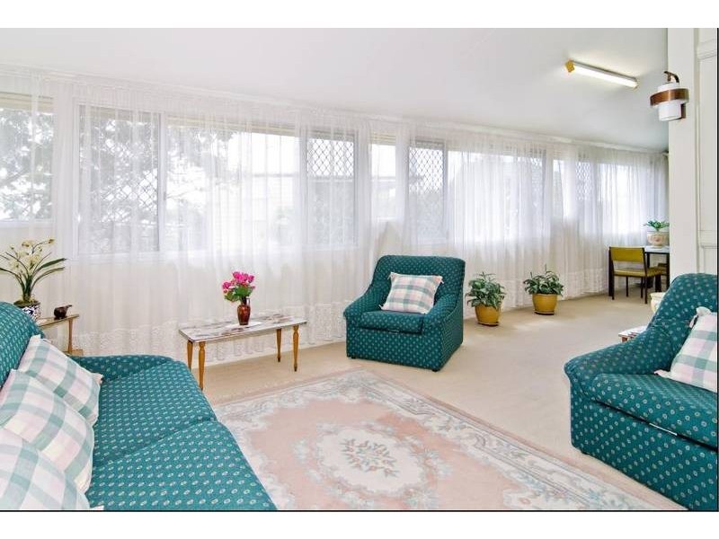 84 Appel Street, Graceville QLD 4075