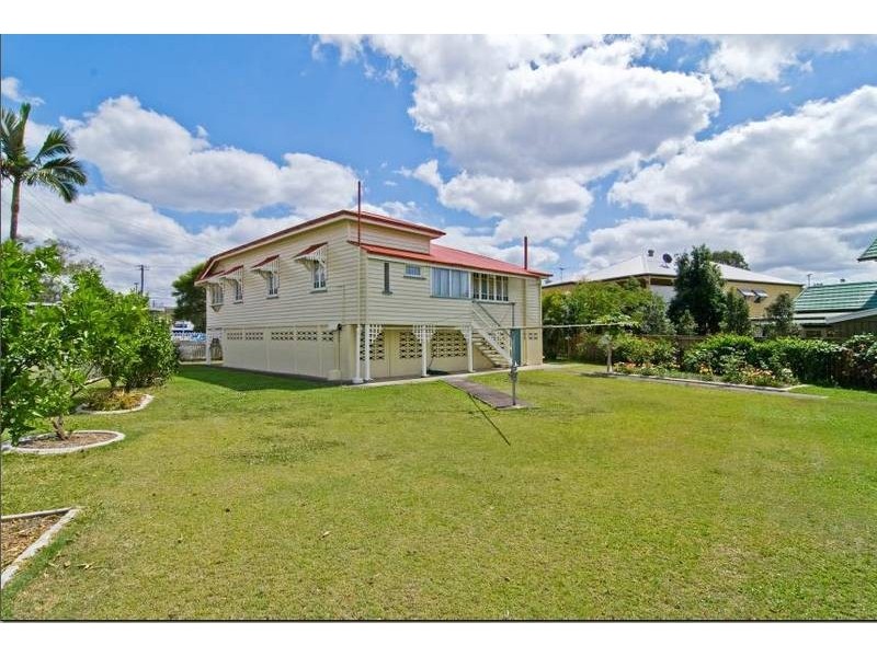 84 Appel Street, Graceville QLD 4075