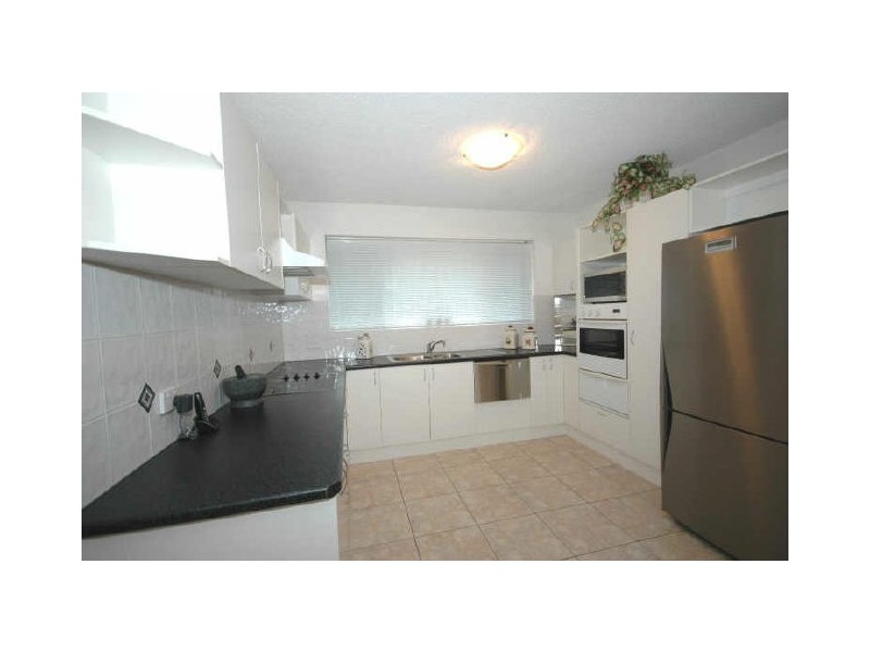 2/81 Jephson Street, Toowong QLD 4066