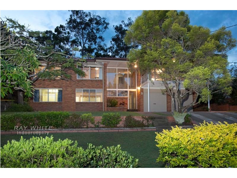 9 Bowaga Street, Indooroopilly QLD 4068