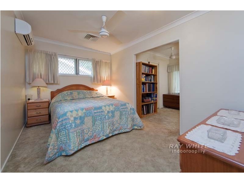 9 Bowaga Street, Indooroopilly QLD 4068