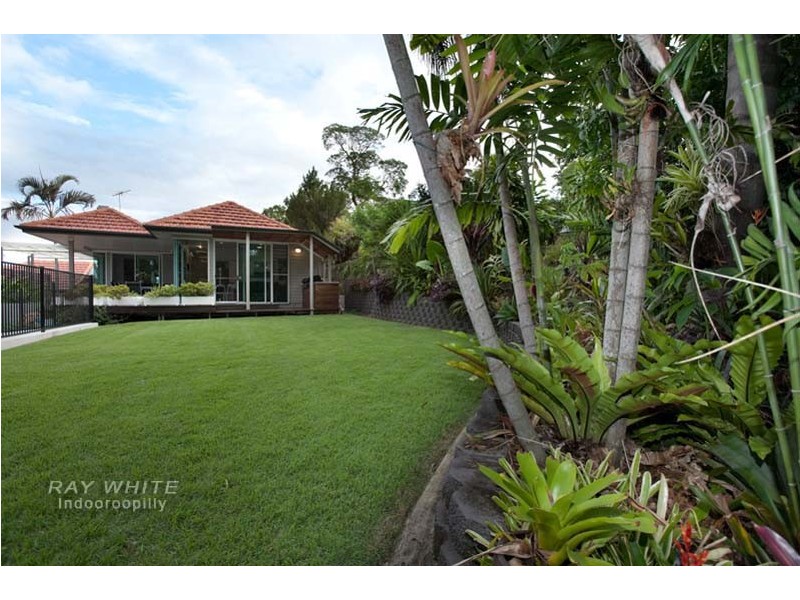 21 McCaul Street, Taringa QLD 4068