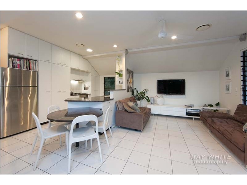 21 McCaul Street, Taringa QLD 4068