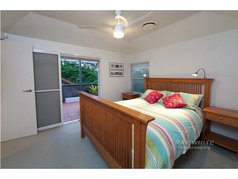 21 McCaul Street, Taringa QLD 4068