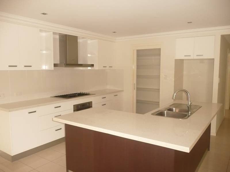 26 Woodville Street, Indooroopilly QLD 4068