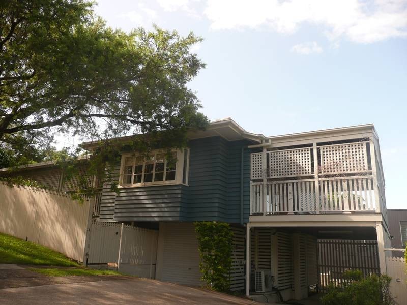 44 Hillsdon Road, Taringa QLD 4068