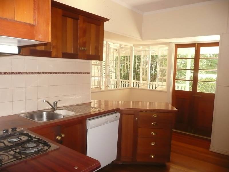 44 Hillsdon Road, Taringa QLD 4068