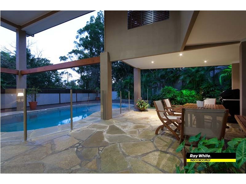 85 Harts Road, Indooroopilly QLD 4068