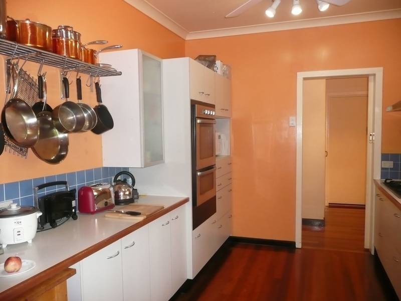 182 Jerrang Street, Indooroopilly QLD 4068