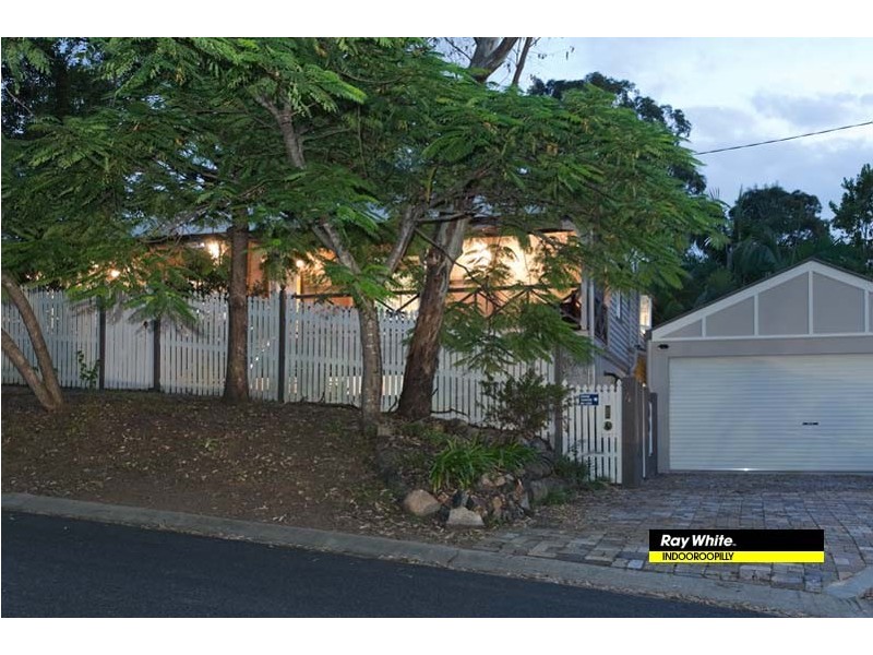 4 Jainba Street, Indooroopilly QLD 4068