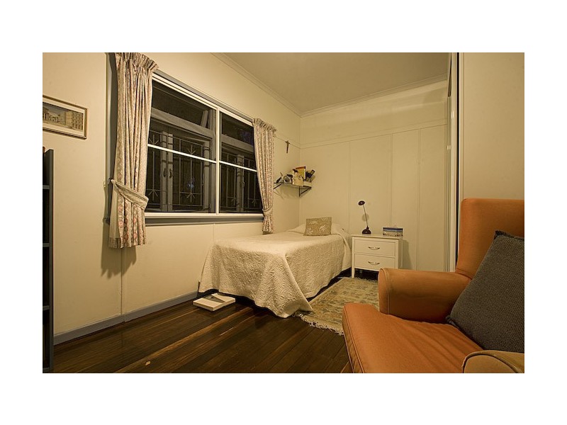 52 Iona Terrace, Taringa QLD 4068
