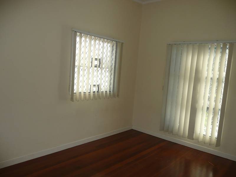 1/109 Central Avenue, Indooroopilly QLD 4068