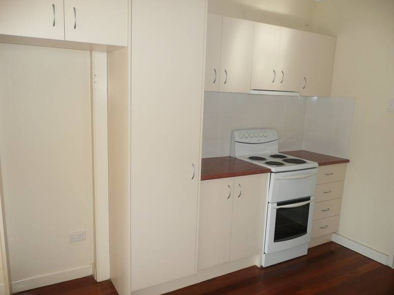 1/109 Central Avenue, Indooroopilly QLD 4068