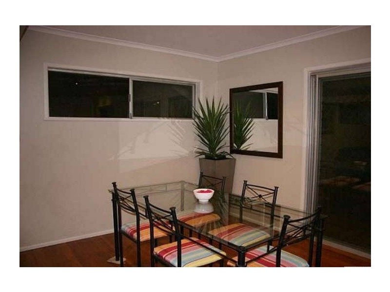 28 Almeida Street, Indooroopilly QLD 4068