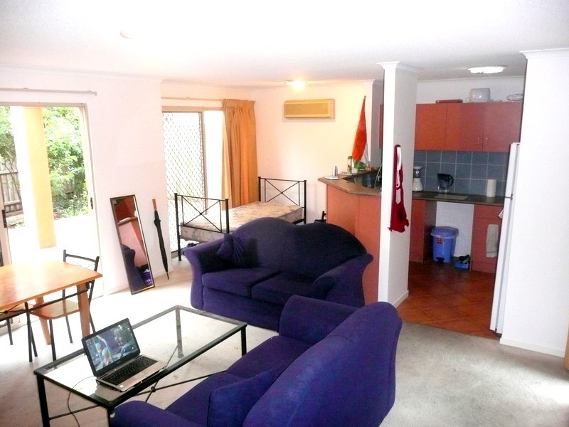 3/31 Glen Road, Toowong QLD 4066