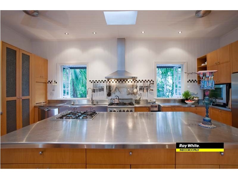 30 Aston Street, Toowong QLD 4066