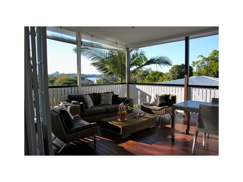 30 Aston Street, Toowong QLD 4066