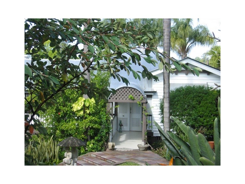 30 Aston Street, Toowong QLD 4066