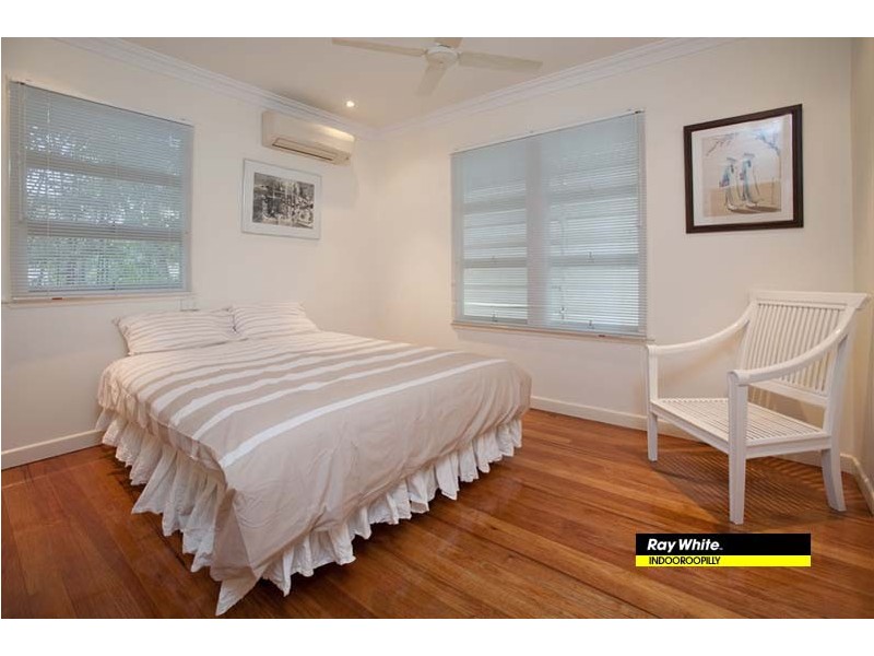 26 Ardoyne Road, Corinda QLD 4075