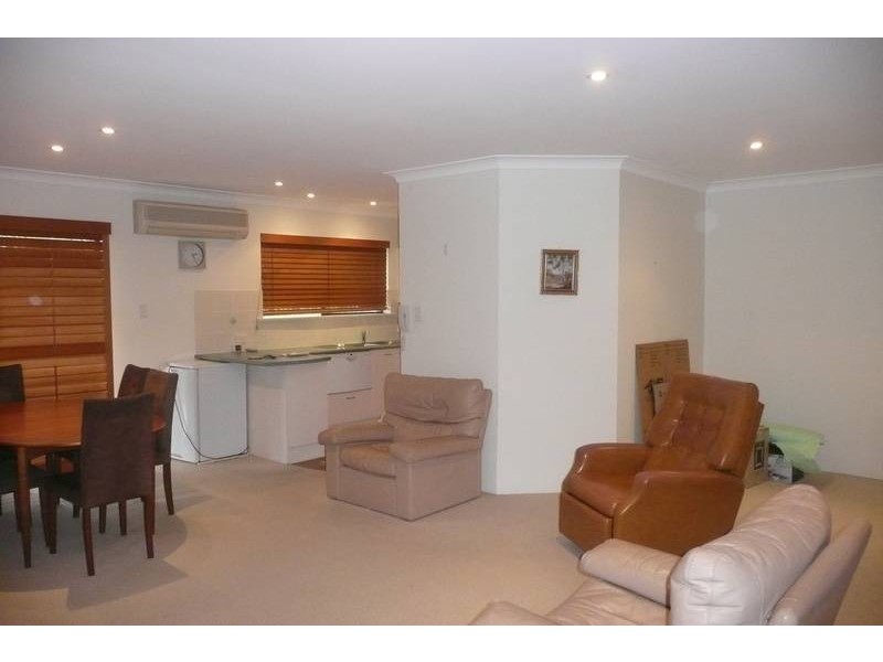 10/30 Armadale Street, St Lucia QLD 4067