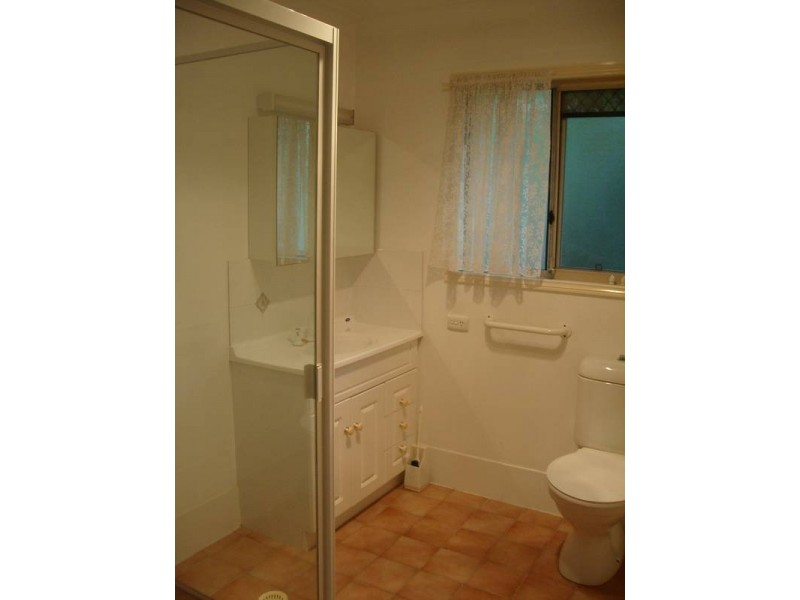 27 Jainba Street, Indooroopilly QLD 4068