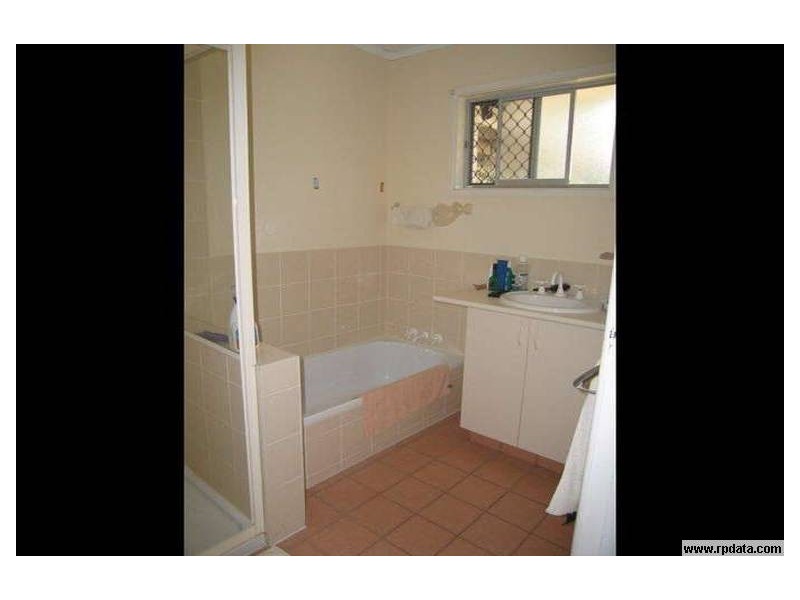 10 Byambee Street, Kenmore QLD 4069