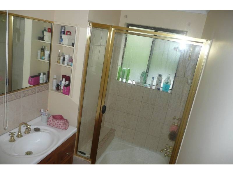 4/55 Central Avenue, Indooroopilly QLD 4068