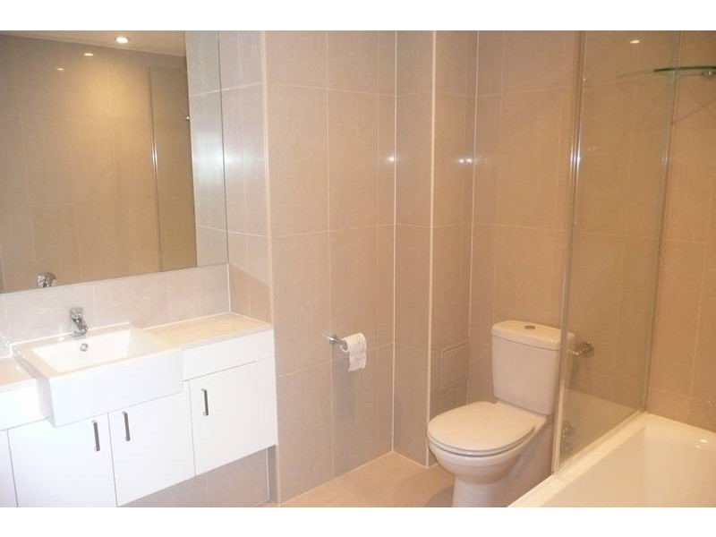 403/30 Riverview Terrace, Indooroopilly QLD 4068