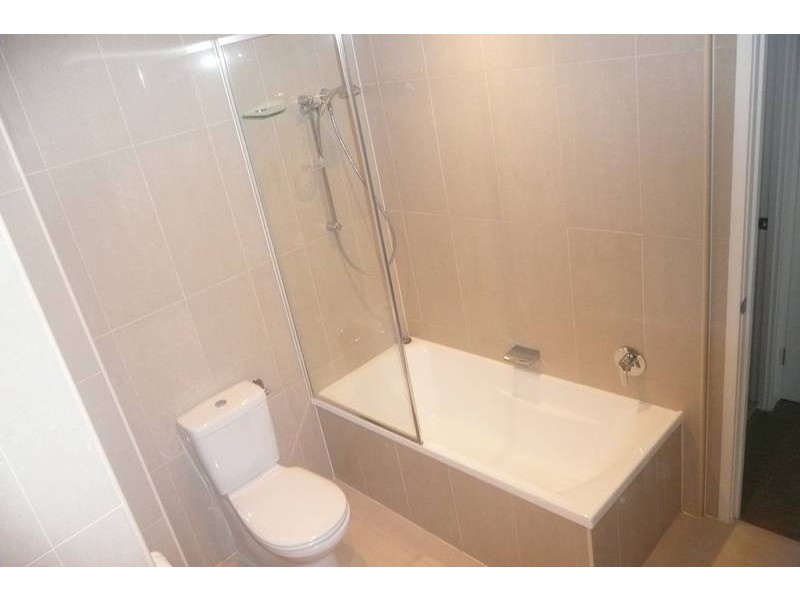 403/30 Riverview Terrace, Indooroopilly QLD 4068