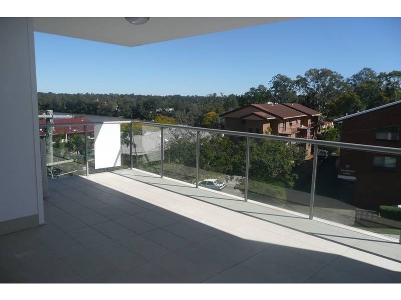 505/30 Riverview Terrace, Indooroopilly QLD 4068