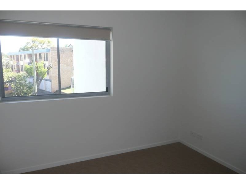 505/30 Riverview Terrace, Indooroopilly QLD 4068