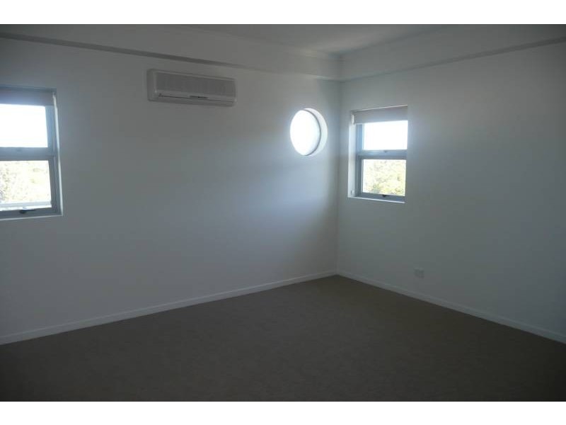 604/30 Riverview Terrace, Indooroopilly QLD 4068