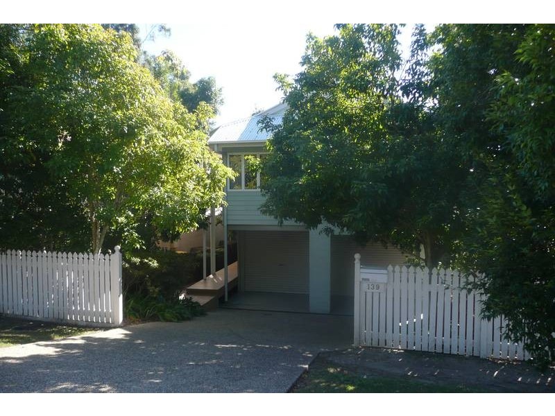 139 Payne Street, Indooroopilly QLD 4068