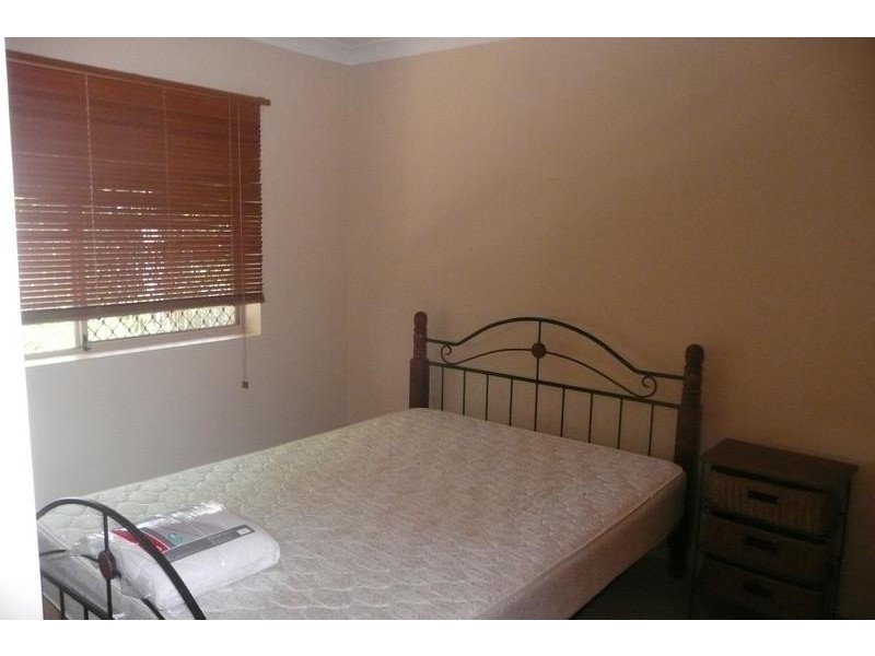 1/169 Sir Fred Schonell Drive, St Lucia QLD 4067