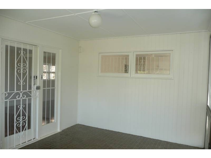 40 Rennie Street, Indooroopilly QLD 4068